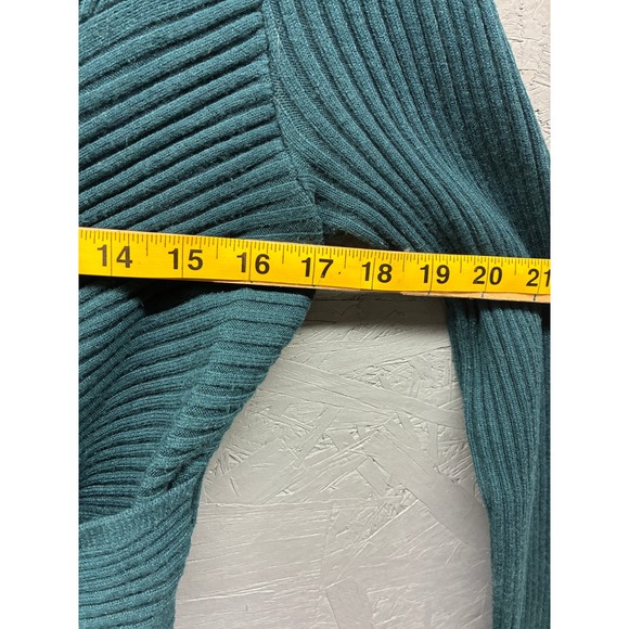Abercrombie & Fitch Ribbed Wrap Crop Sweaters Women's L Mocha Teal Lot of 2 - Picture 5 of 10